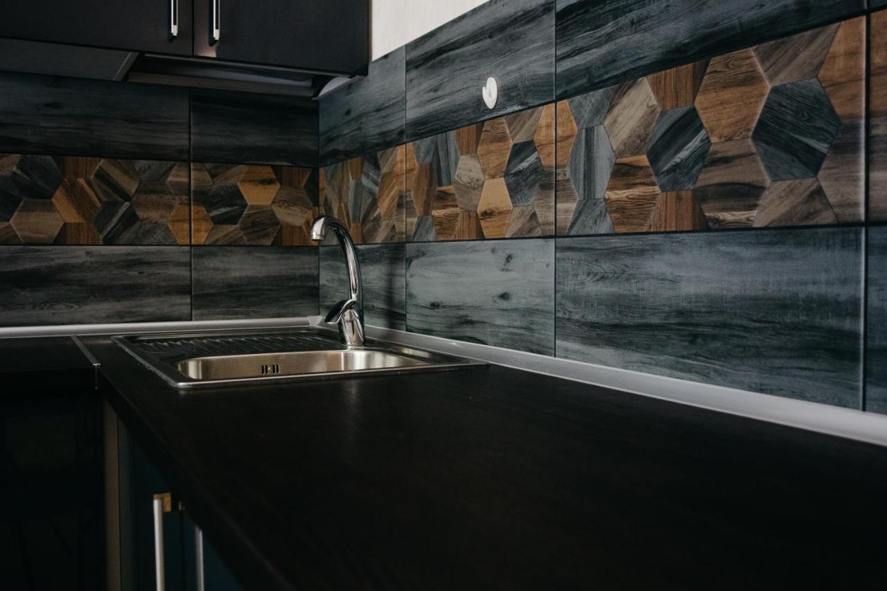 Золотое Тепло Appartement Tsjernihiv Buitenkant foto