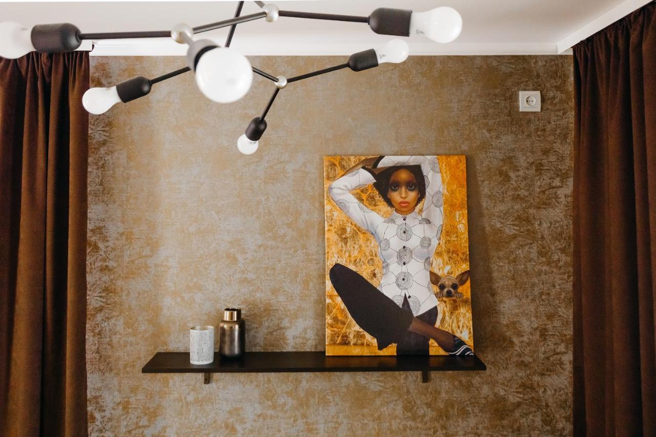 Золотое Тепло Appartement Tsjernihiv Buitenkant foto